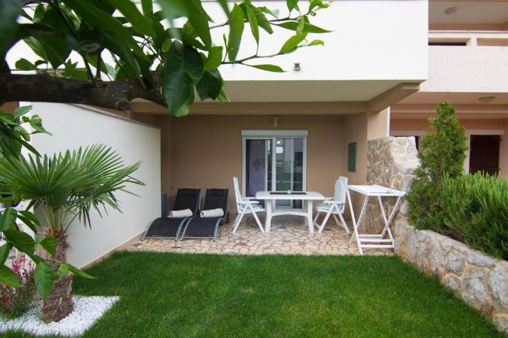 شقة Apartman Ljubica 4 كرك المظهر الخارجي الصورة